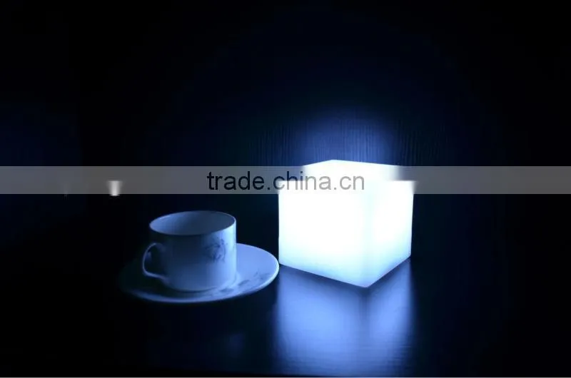 China Manufactuer Modern crystal chandelier table lamp for restaurant