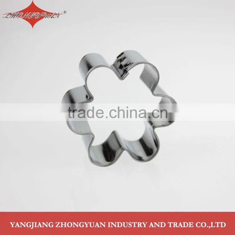 High quality flower shape stainless steel cookie cutter