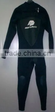 Long sleeve Neoprene Scuba diving wetsuit
