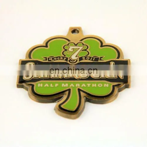 2016 metal Key Chains with slideable car