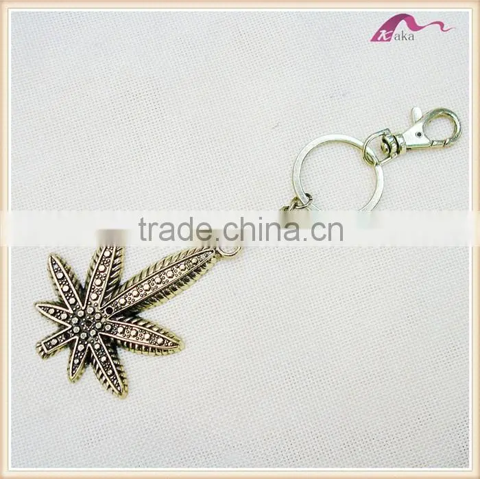 Personalized Cheap Metal Custom Leaf Keychain