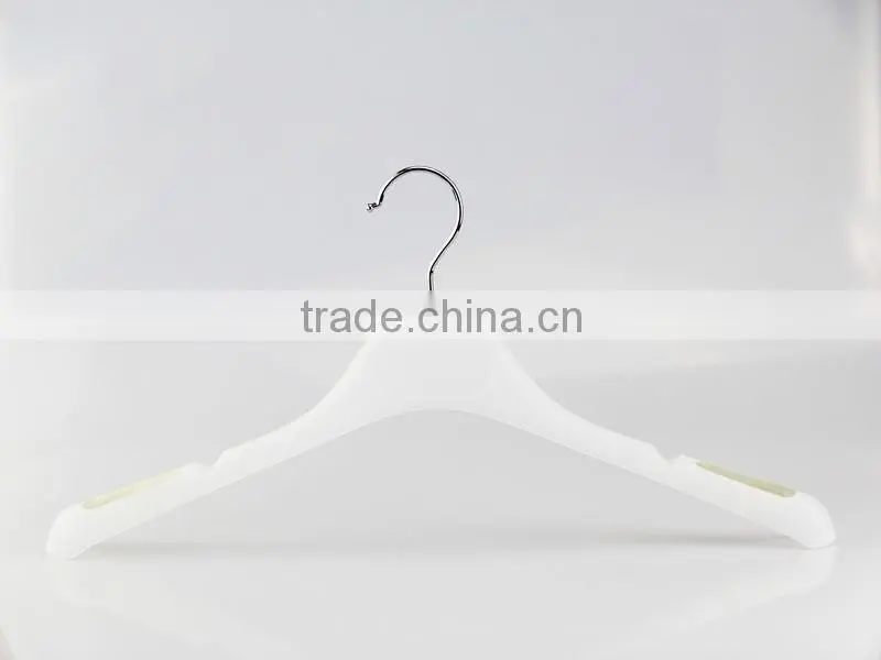 IMY-442 white plastic non-slip hangers for dress