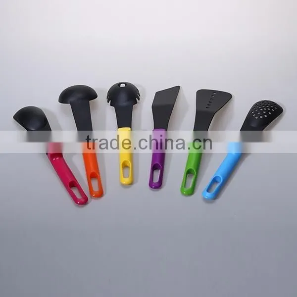 6pcs Plastic Kitchen Utensils Made Of Nylon Handle