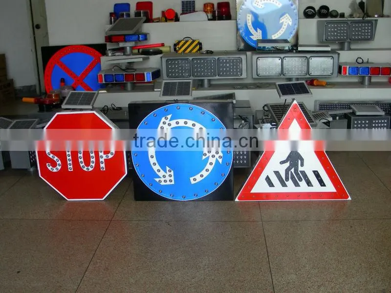 Roadsafe excellent sign solar traffic safety sign
