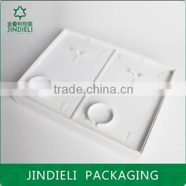 high-end leather wooden set jewelry stand for necklace and bracelet