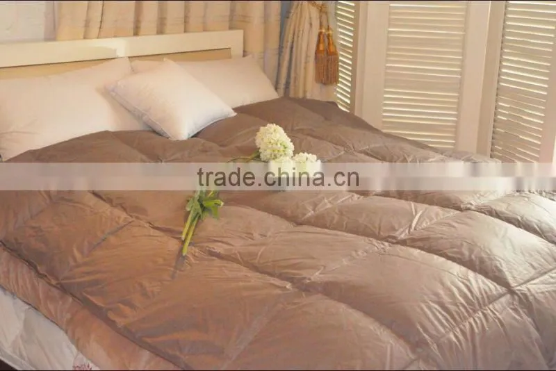 2016 New deisgn natural silk fabric duvet