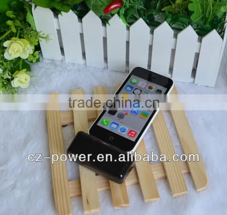 Power Charger for iPhone5/iPod/ iPad mini with 2600mAh