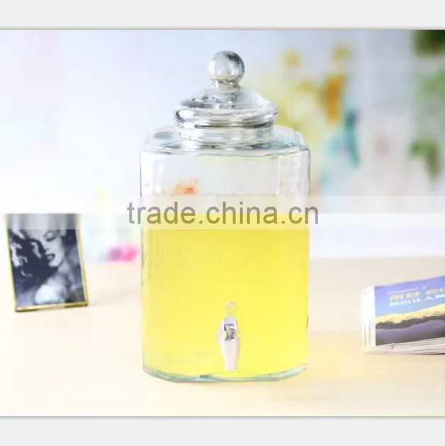 Glass square beverage dispenser with tap