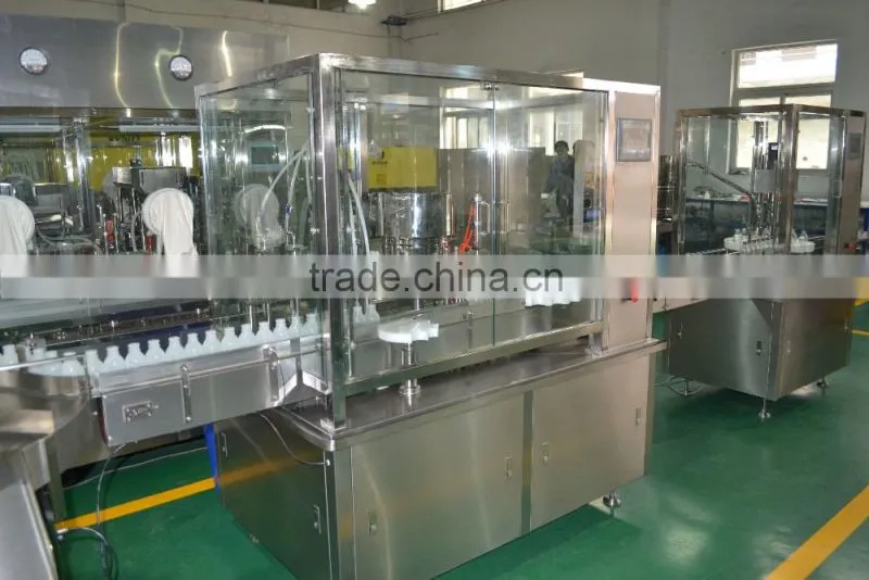 Pharmaceutical automatic large infusion filling machine