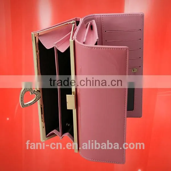 Fashion heart shape metal with diamond design long clutch leather wallet and purse for ladies