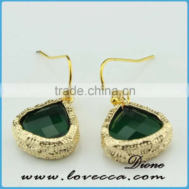 Latest simple dsign charms women rhinestones stud earring