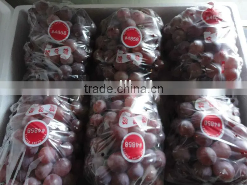 Fresh seeded grapes