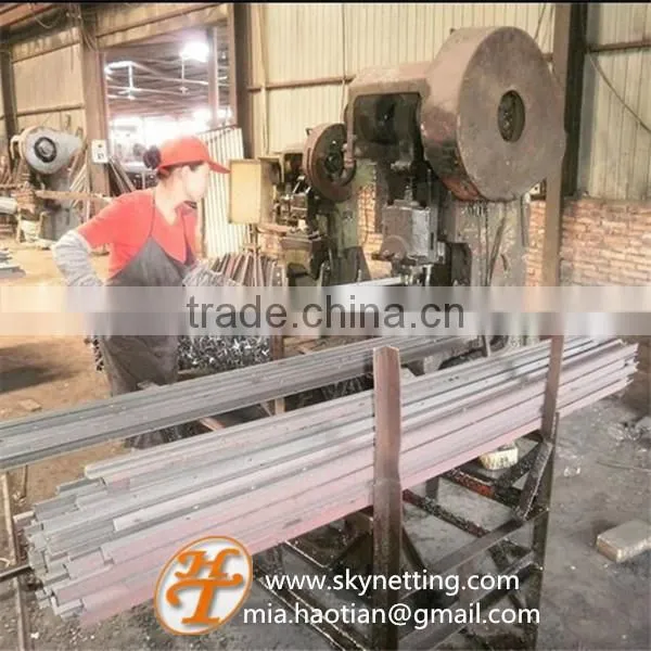 60mm 70x50mm field fence support T type Galvanised fence post Powder coated 2m height heavy duty fence polars