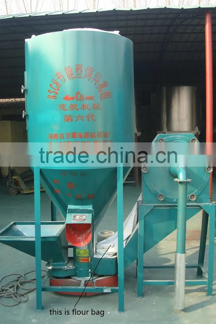 Easy operation combine poultry feeds crusher and mixer for small business use