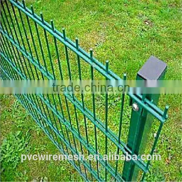 Low carbon welded steel wire double wire fence