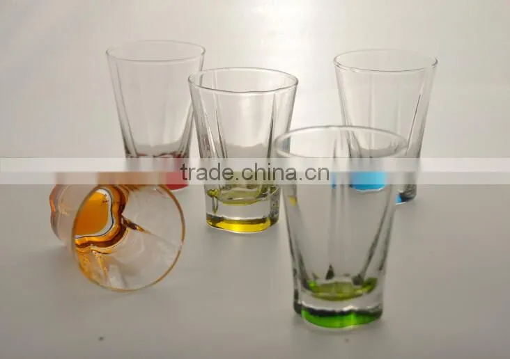 SGS inspection wholesale bottom colored wine shot glass