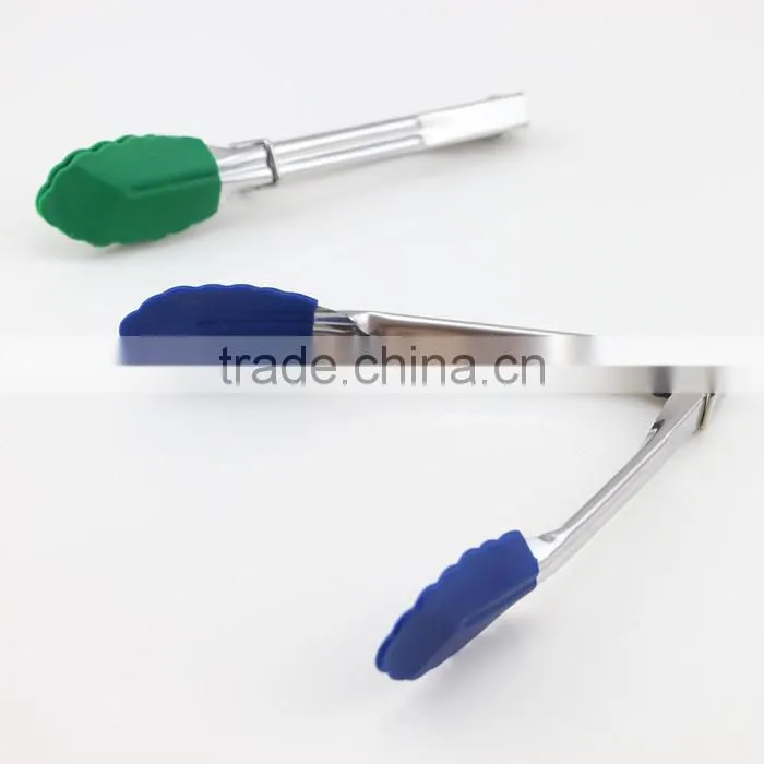 Heat Resistant Silicone Food Tongs Kitchen Tongs ,Silicone Function of food tongs