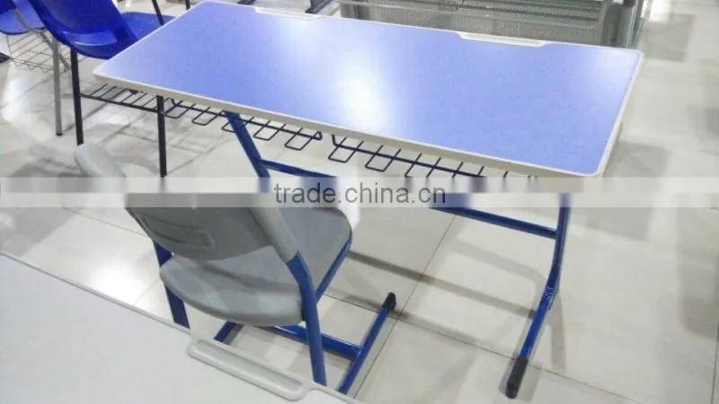 2016 hot selling new design Tailor-made high quality school desk