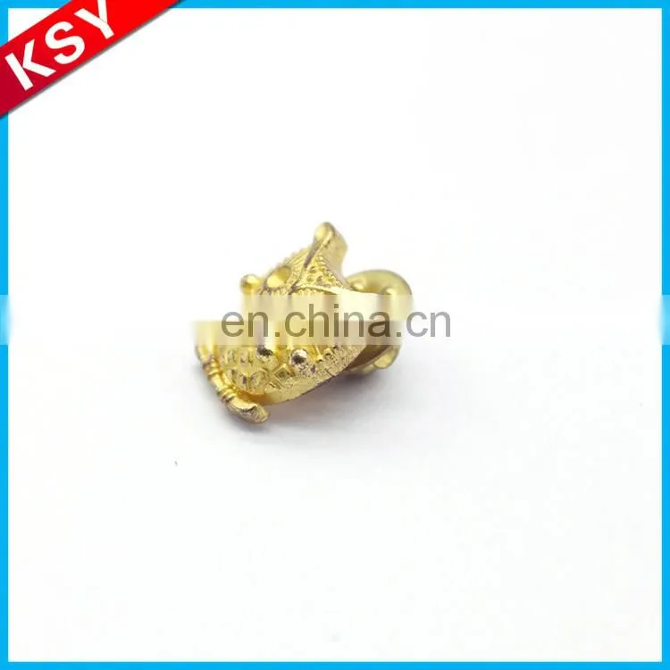 Wholesale Shield Shape Pin Baseball Badge Slider For Man