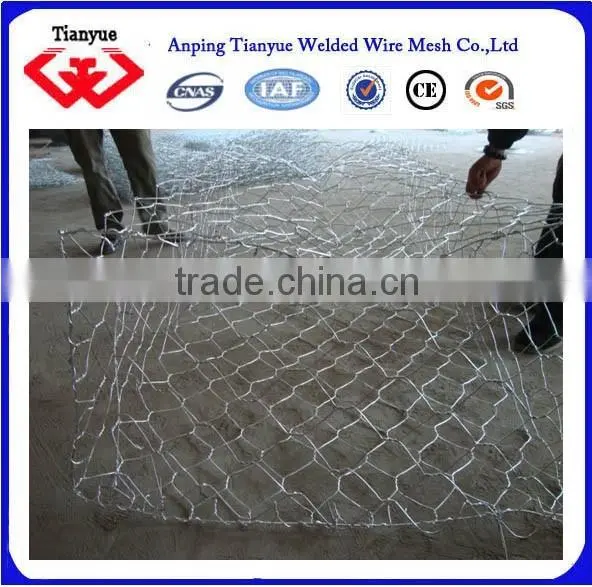 hot dipped galvanized 10X10mm hexagonal chicken wire mesh