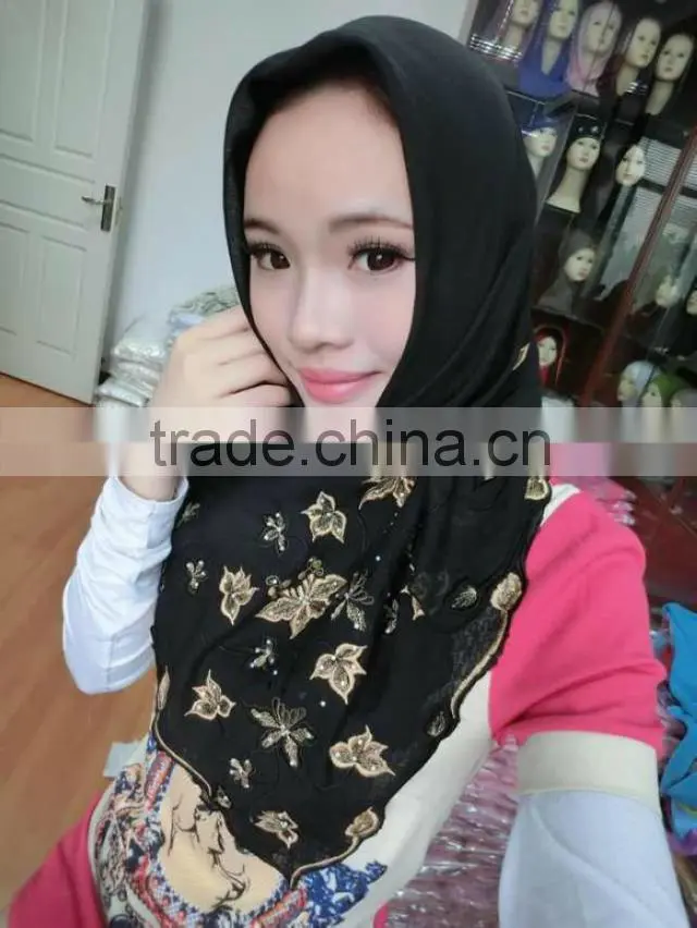 S122 newest 2014 Embroidery flower super voile muslim square scarf