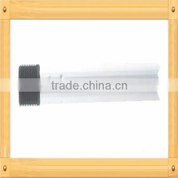 Painting metal broom handle with Italy/American thread for indian