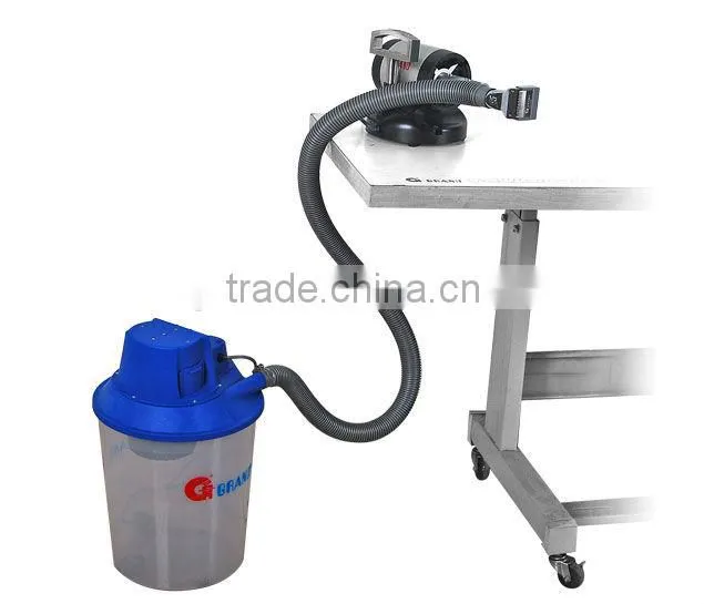 Movable Thread Trimmer