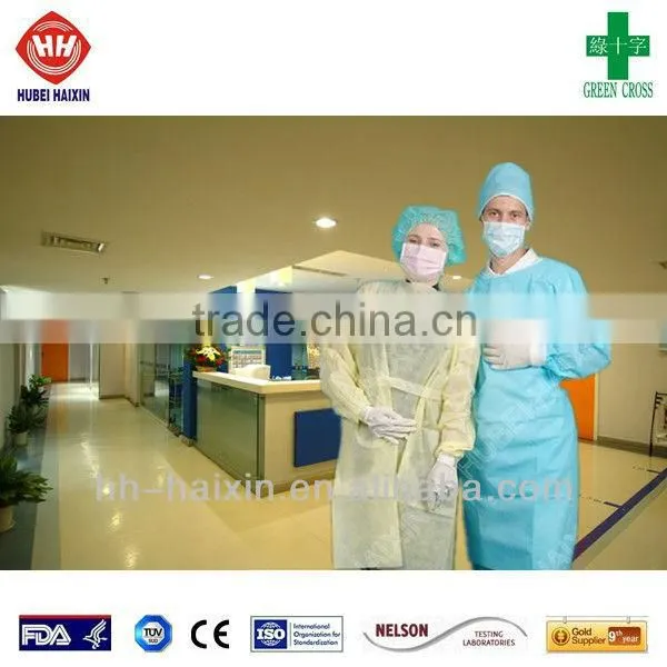 Wholesale high quality hospital clothing disposable, waterproof clothing china