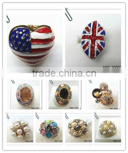 2013 Fashion Crystal Stones and Pearl Ring