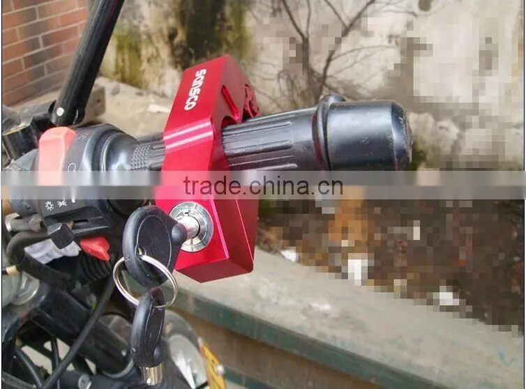 SCL-2015110045 Motorcycle Handlebar Throttle Grip Lock , Brake Lever Lock
