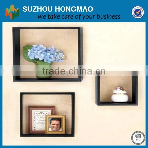 Round MDF wall shelf