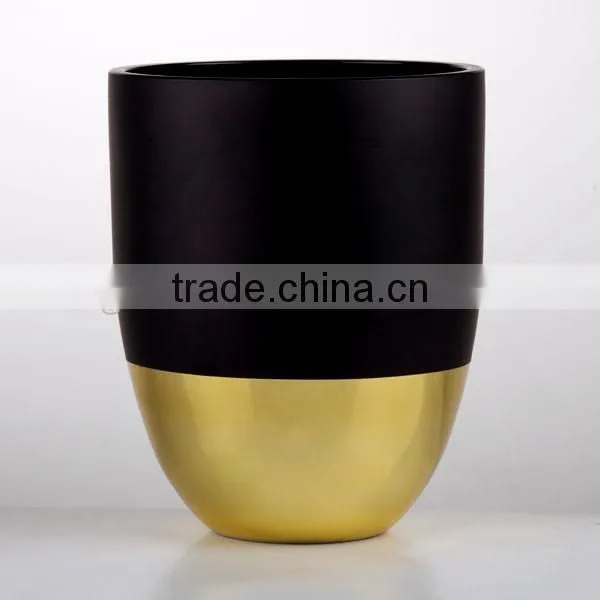 2017 popular elegant black and gold decorative glass vase