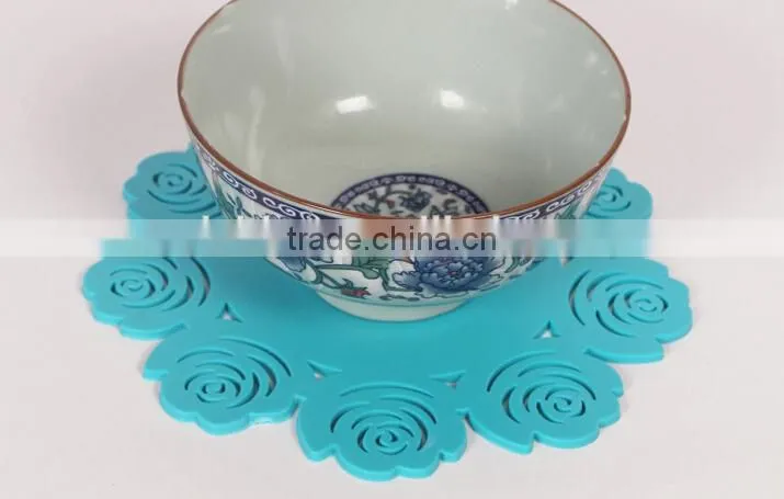 OEM factory price fashion good popular style heat insulation pvc coaster