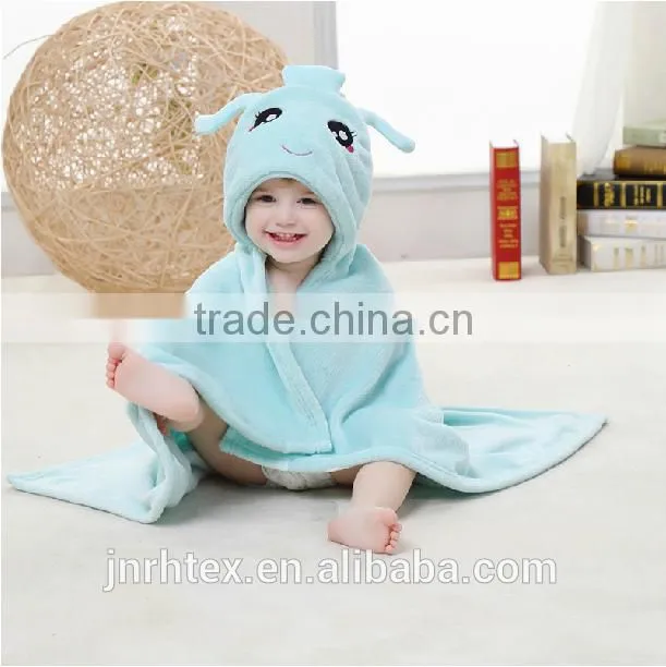 Embroidery designs animal cartoon wholesale bathrobe/premium flannel baby towel for bathroom