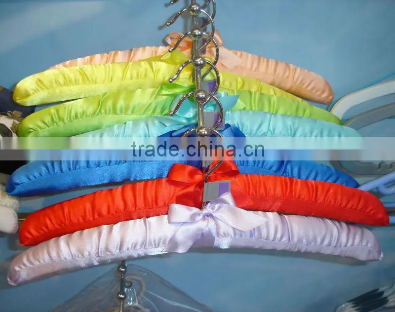 Gift hanger household fabric hanger