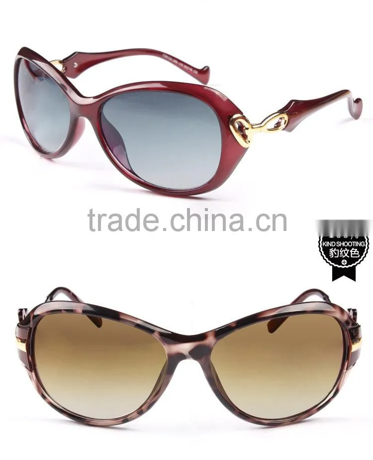 CASATO Fashion Oversized UV Sunglasses Polarized Women Wholesale