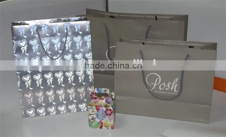 Kraft Paper Waterproof paper gift bag with Ribbon Handles