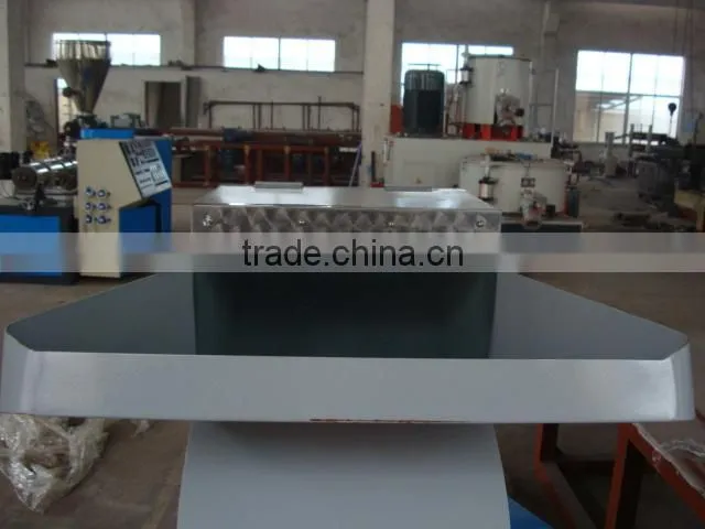 high quality waste PET plastic bottles crusher