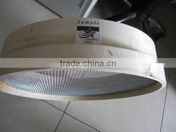 Diamenions Wooden flour sieve