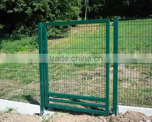 blue color PVC coated triangle bending guardrail net in 2016