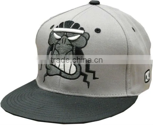 flat bill fitted baseball cap with contrasting piping string