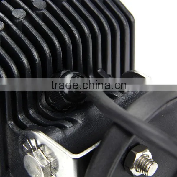 30W Offroad COB Led Work Light Square with Flood Beam in Auto Lighting System for SUV,Jeep,4x4