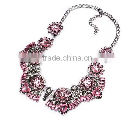 Alloy Flower Crystal Acrylic Hot Fashion Women Jewelry Necklace Chain Statement