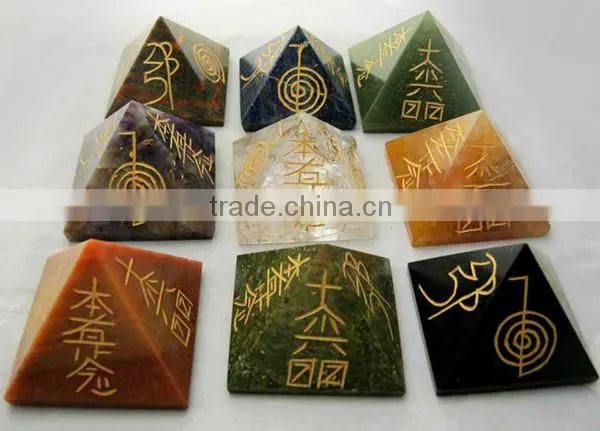 Mix Agate Reiki Pyramids