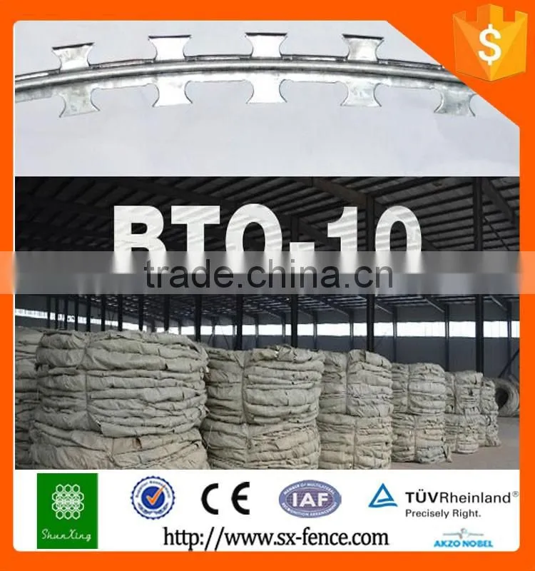 2016 Razor barbed wire fence, razor wire fencing