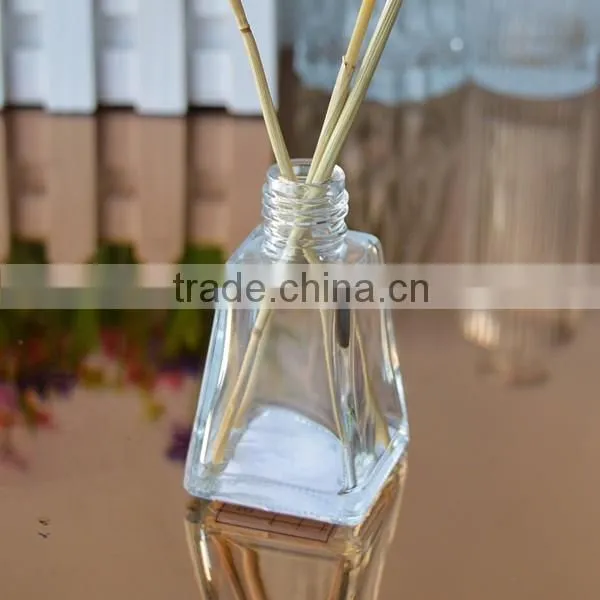 Hot selling 65ml glass reed diffuser bottle