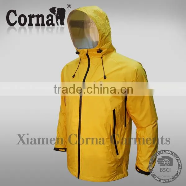 2015 New arrival windproof man hooded yellow shiny down jacket