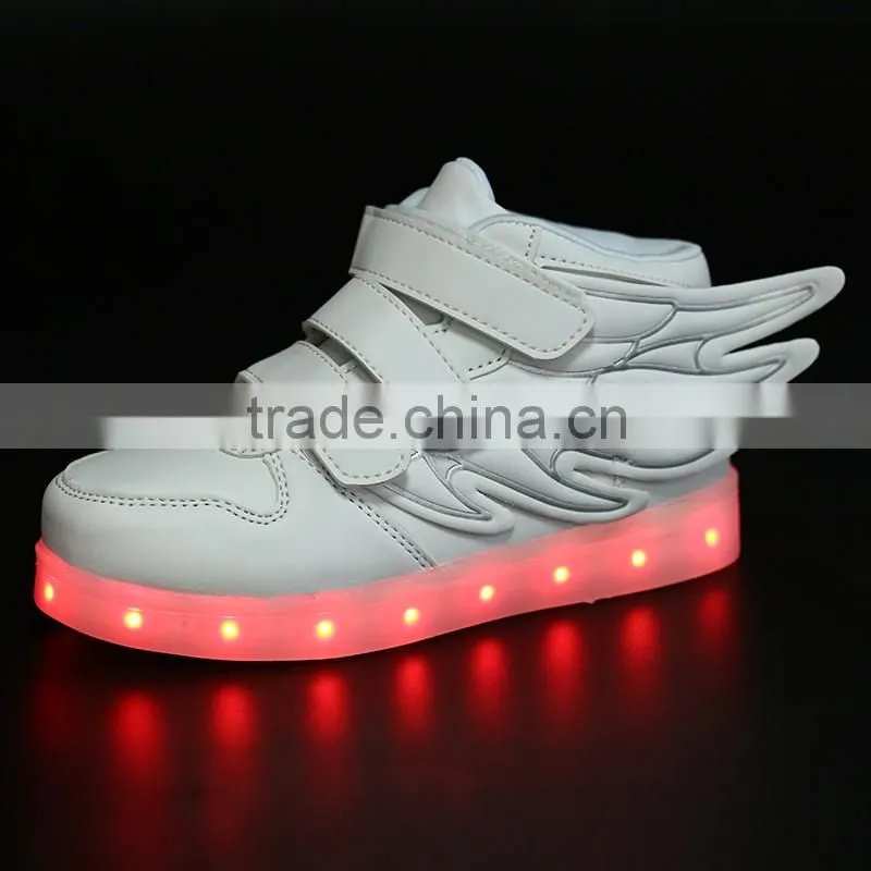 China 8 years factory led light up kids shoes led sneakers for kids wing shoes for boys girls promotion