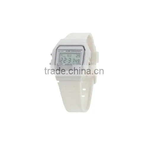 Hot colorful plastic digital watch in China