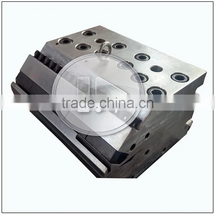 2017 modern design plastic floor mat pvc extrusion mould